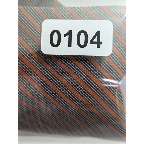 Vintage GIORGIO ARMANI 100% Silk Orange Black Striped Men's Necktie Tie Italy - Picture 10 of 10